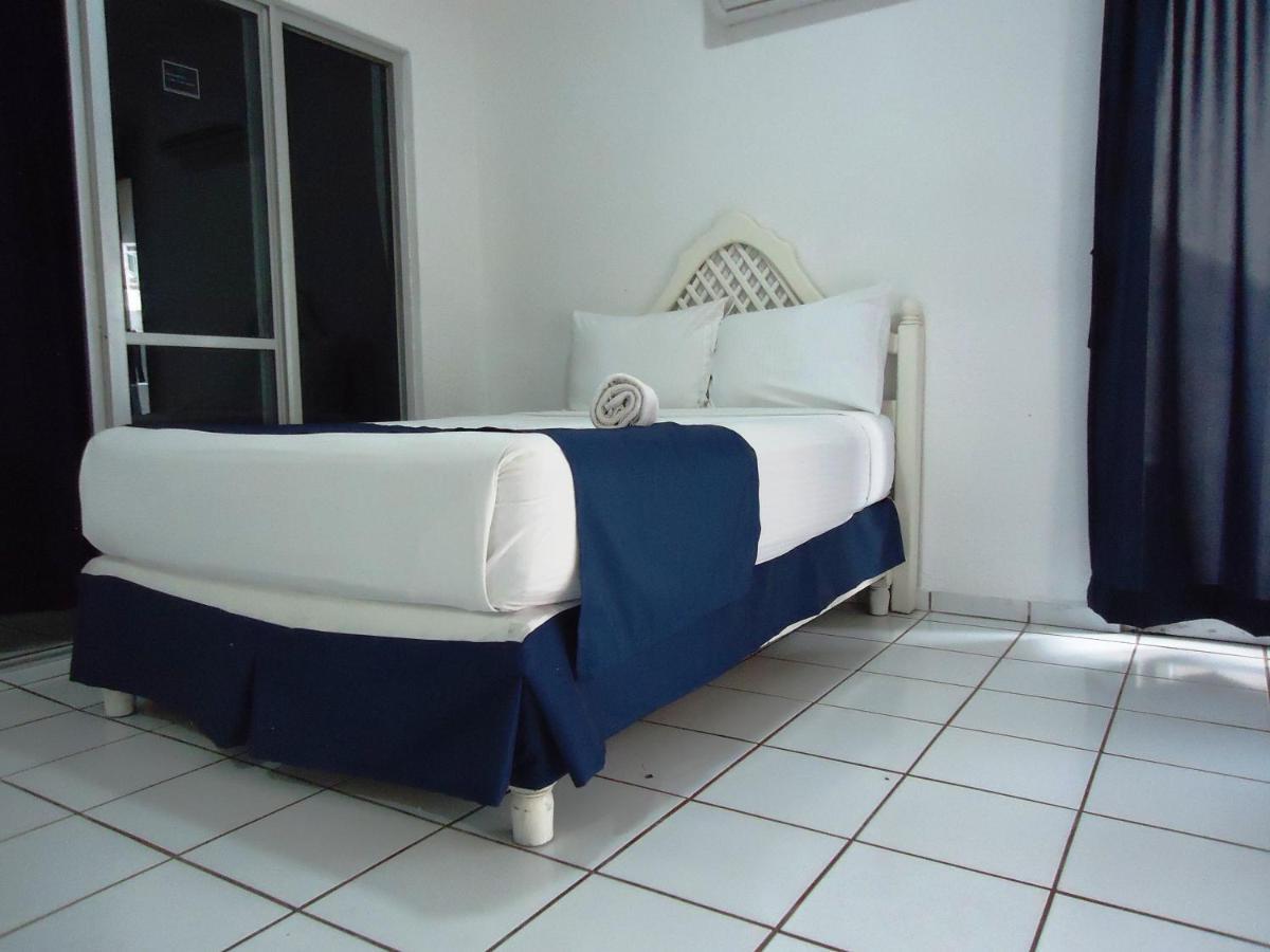 Hotel Bagasi Manzanillo Dış mekan fotoğraf