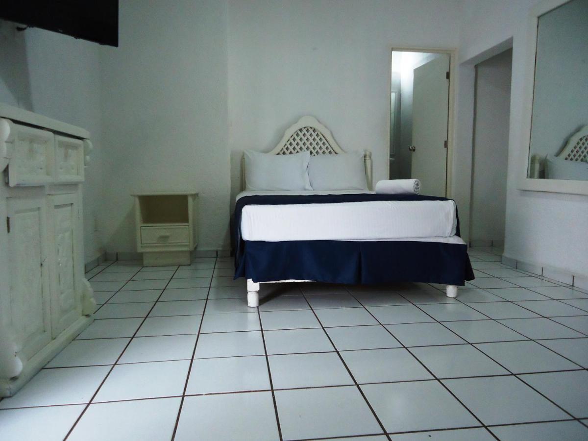 Hotel Bagasi Manzanillo Dış mekan fotoğraf