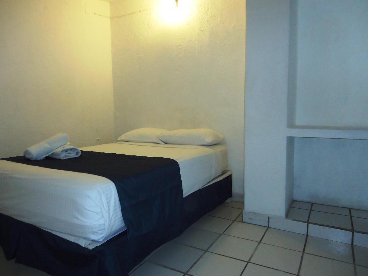 Hotel Bagasi Manzanillo Dış mekan fotoğraf